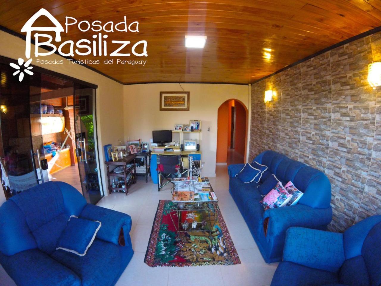 Posada Basiliza, Encarnacion Py Exteriér fotografie